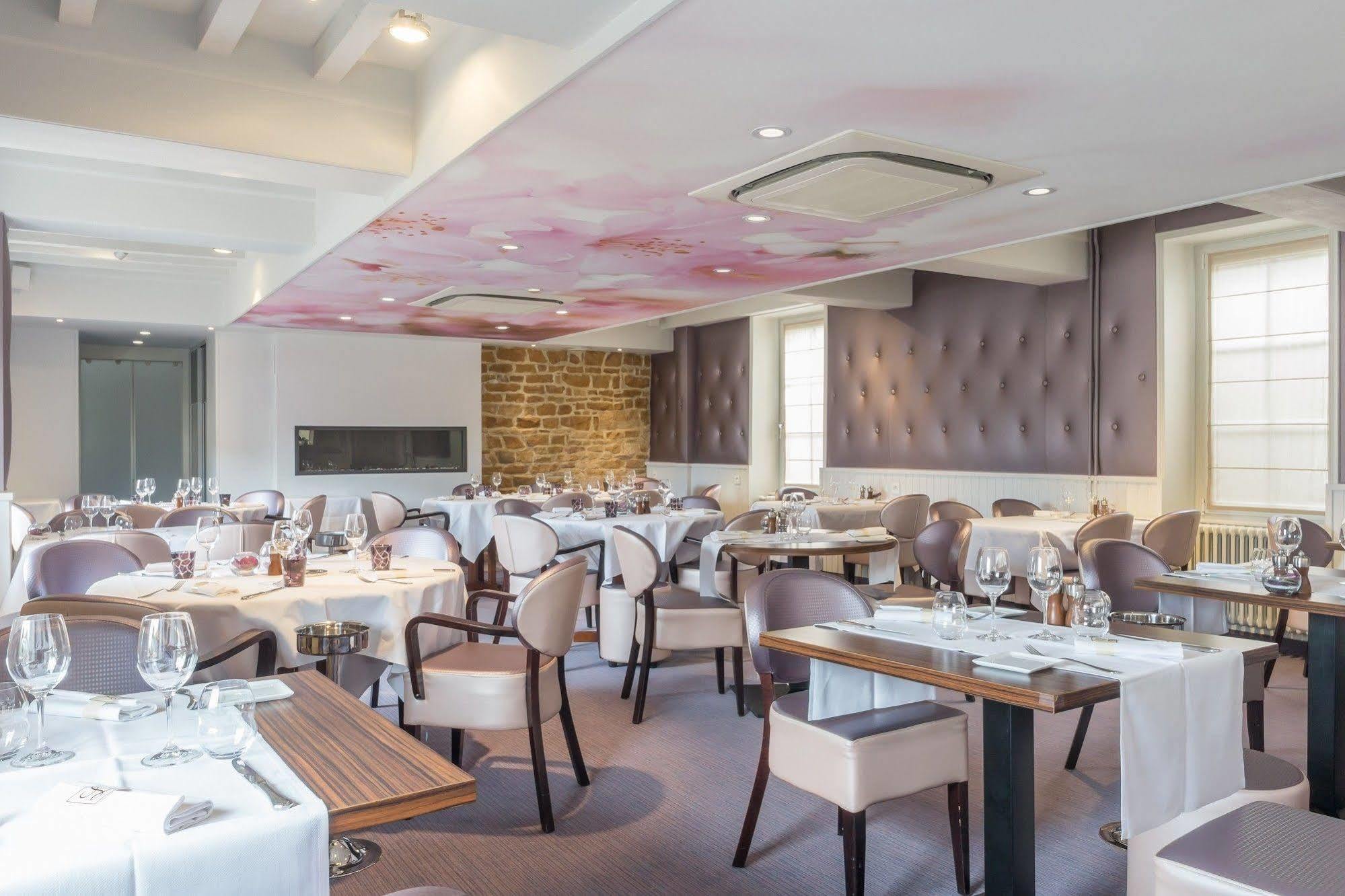 Logis Hotel Les Platanes Reyssouze Ngoại thất bức ảnh